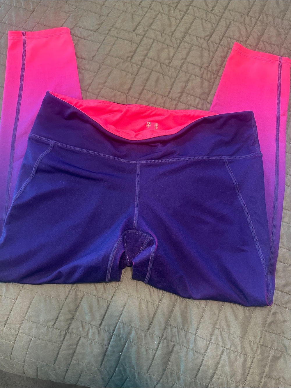 GapFit Ombre Purple and Pink Performance Leggings